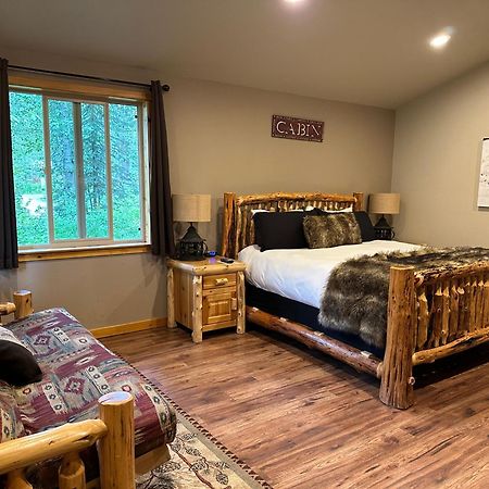 Summit Lake Lodge Ngoại thất bức ảnh
