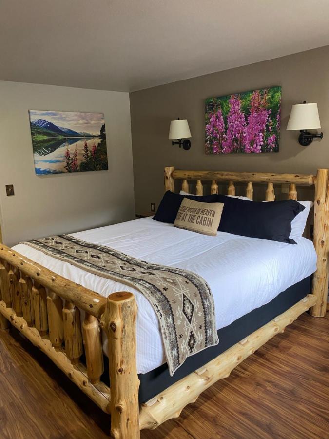 Summit Lake Lodge Ngoại thất bức ảnh