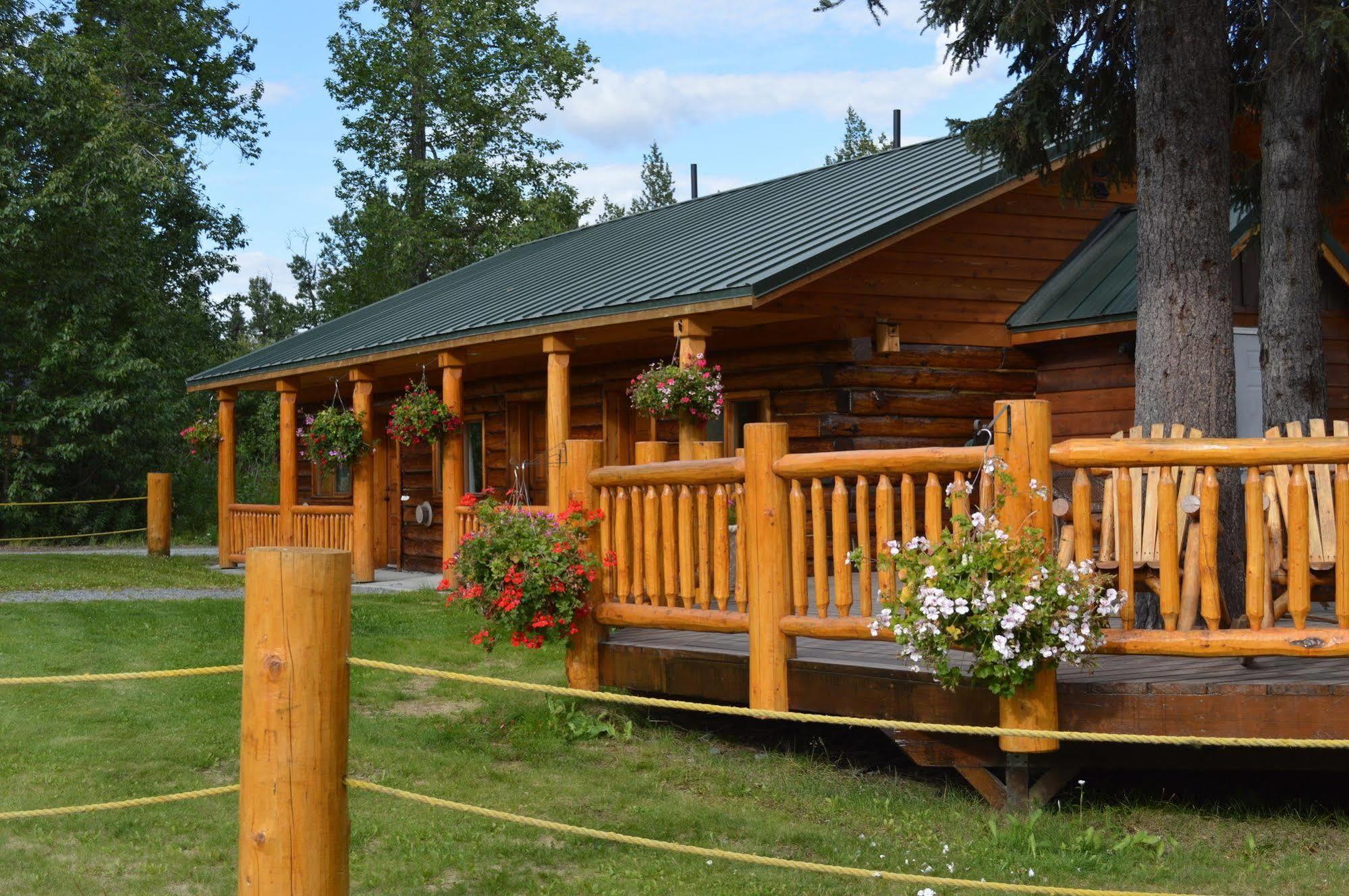 Summit Lake Lodge Ngoại thất bức ảnh