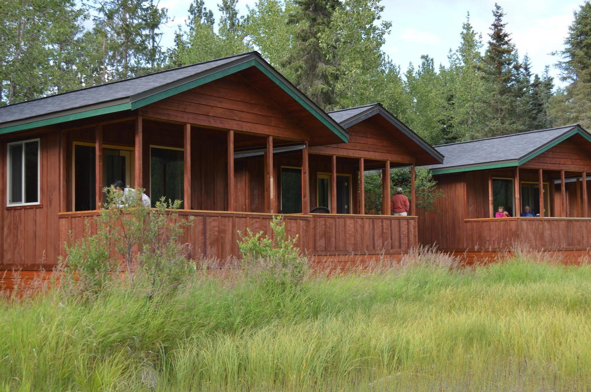 Summit Lake Lodge Ngoại thất bức ảnh